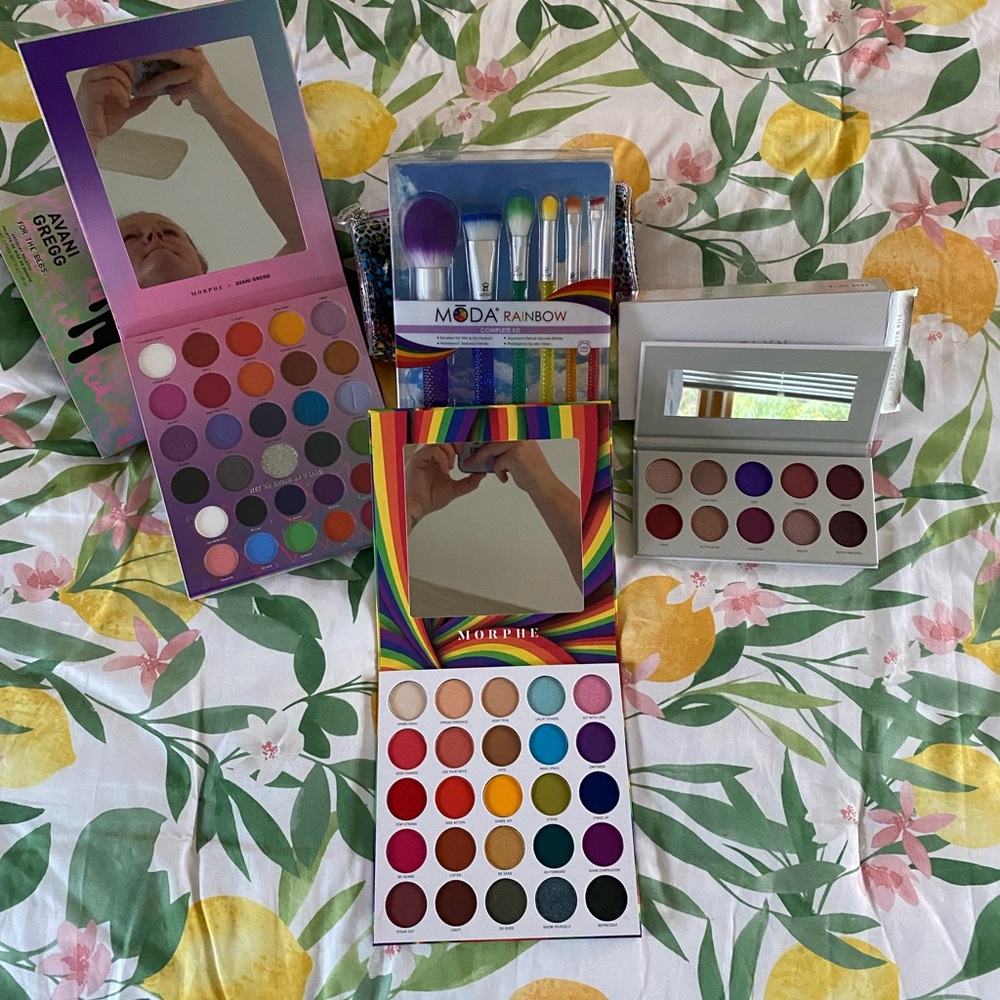 Morphe Pallette Bundle